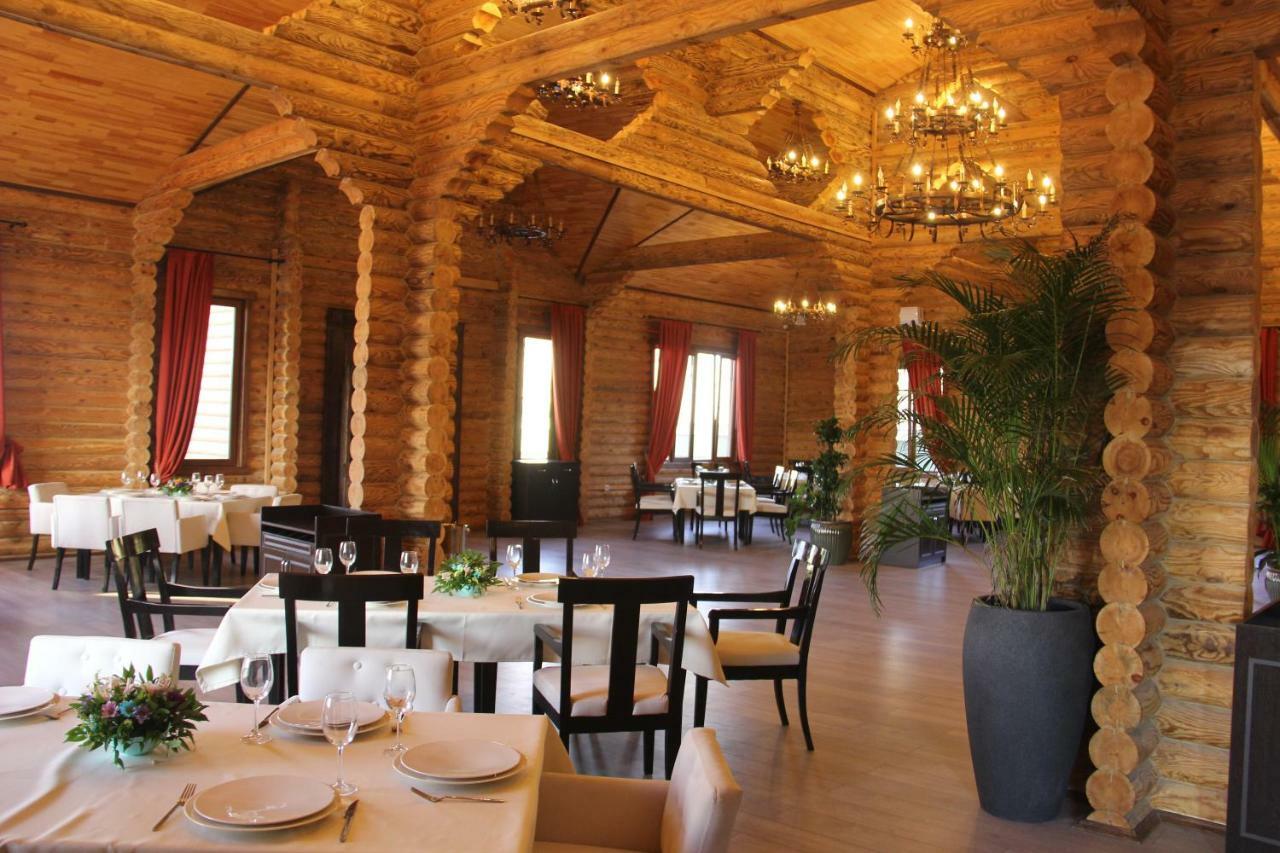 Khazar Inji Hotel 4*