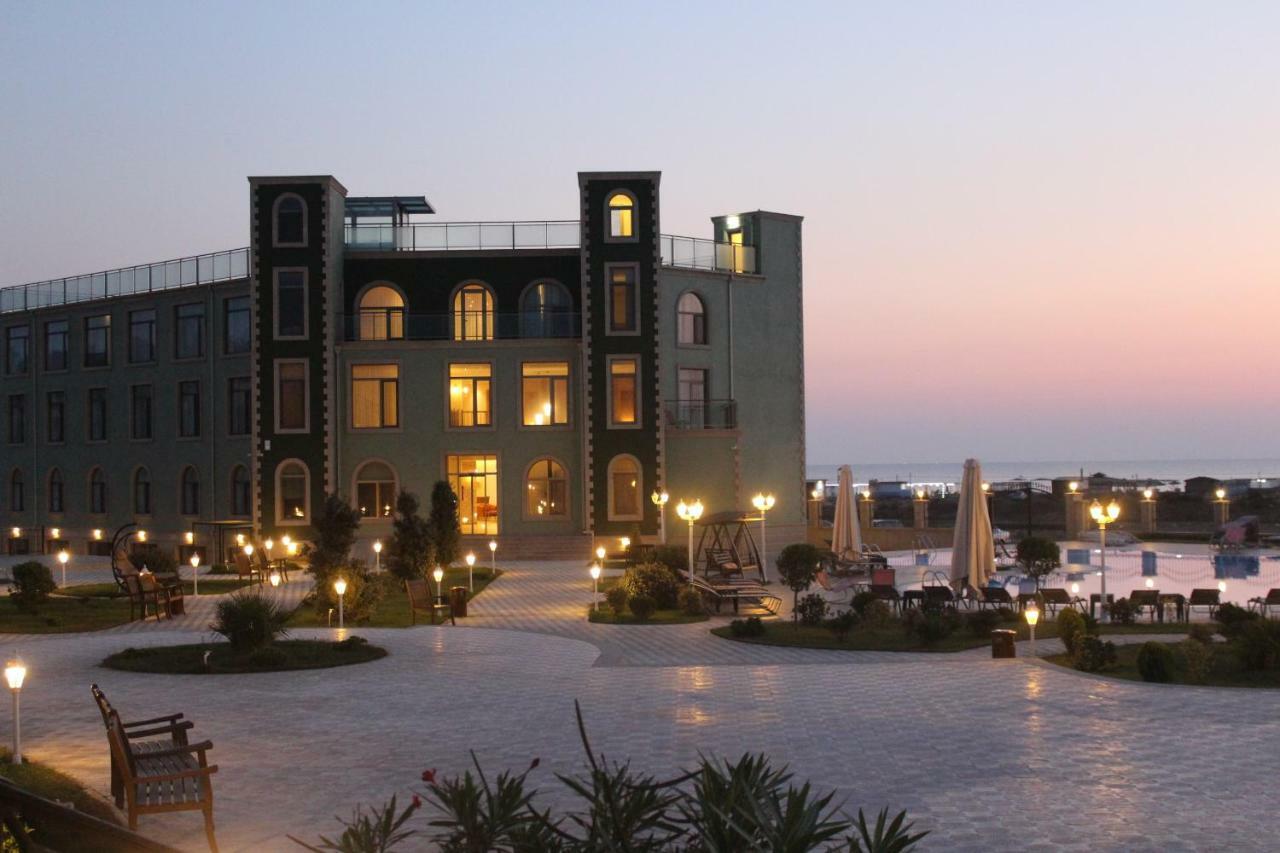 Khazar Inji Hotel